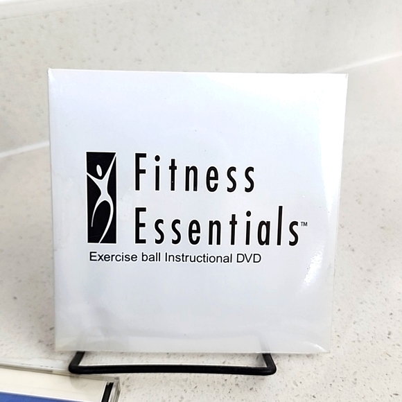 2 DVDs Yoga for Beginners and NEW sealed Exercise ball Instructional DVD - Picture 5 of 5